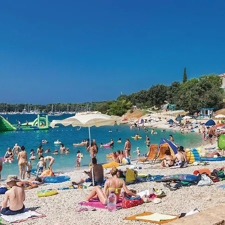 Holiday home Amazing In With Outdoor Swimming Pool Pula
